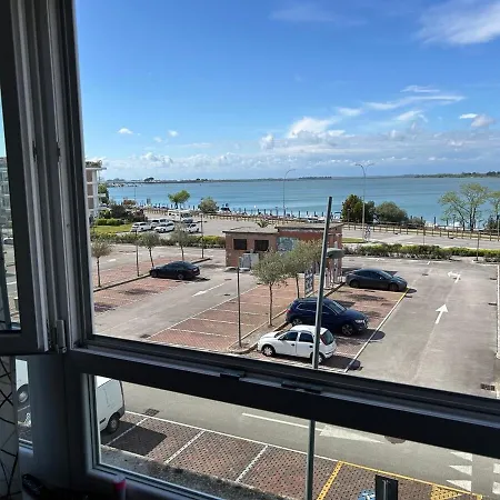 Lagoon View شقة غرادو